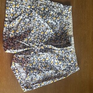 Old Navy Floral Everyday Shorts - Yellow and Navy